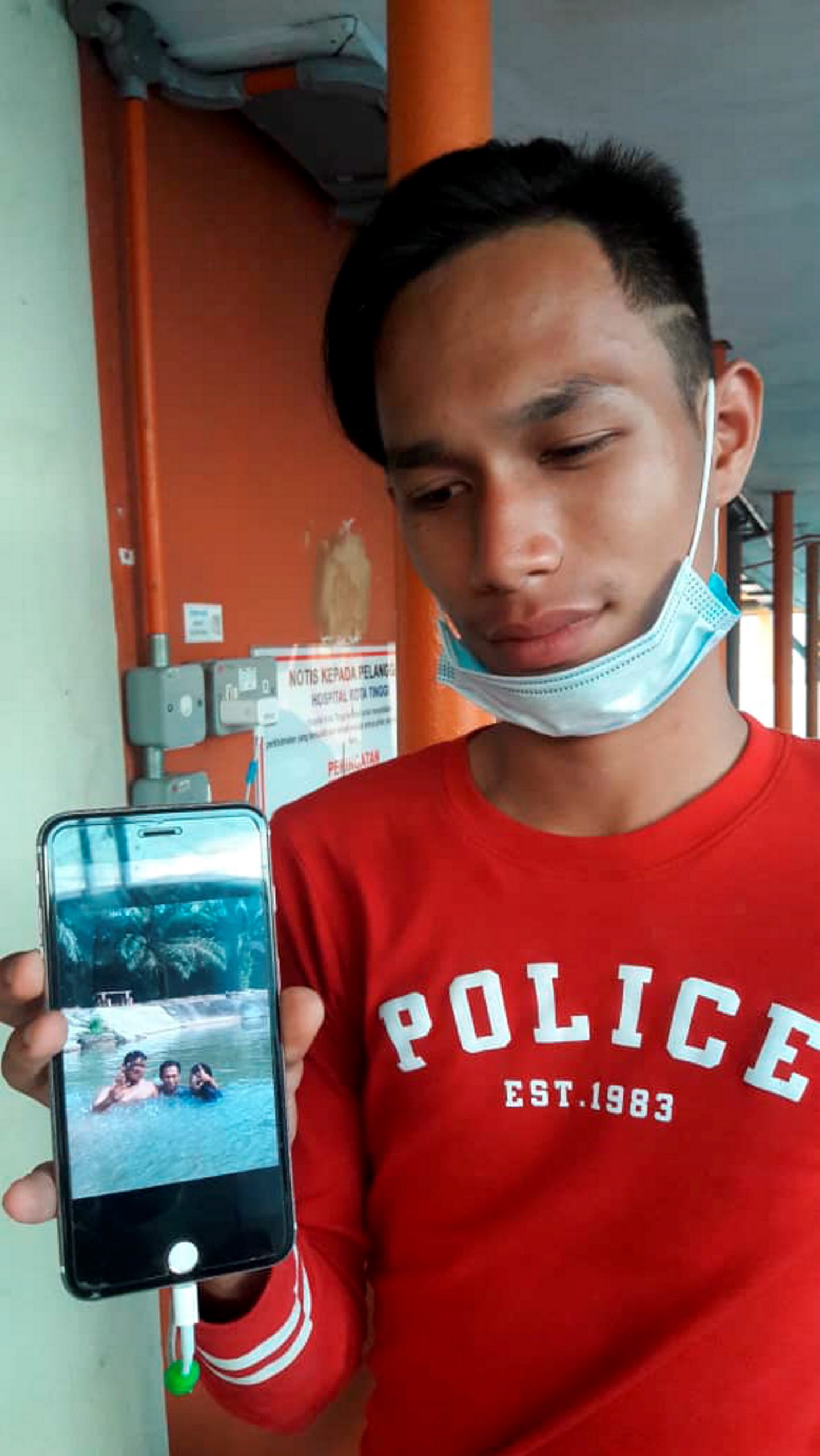 Sempat tarik rambut sebelum rakan mati lemas Utusan Digital
