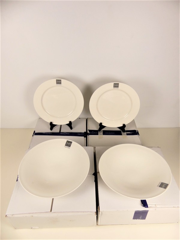 Borden set Villeroy & Boch Premium Porcelain Kringwinkel