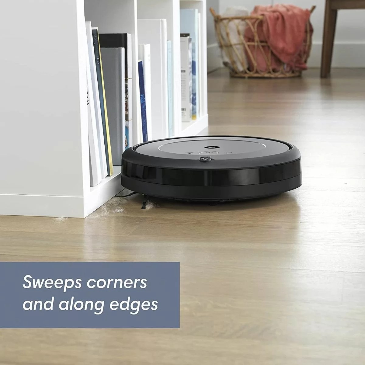 iRobot Roomba i2 Robot Vacuum I215800
