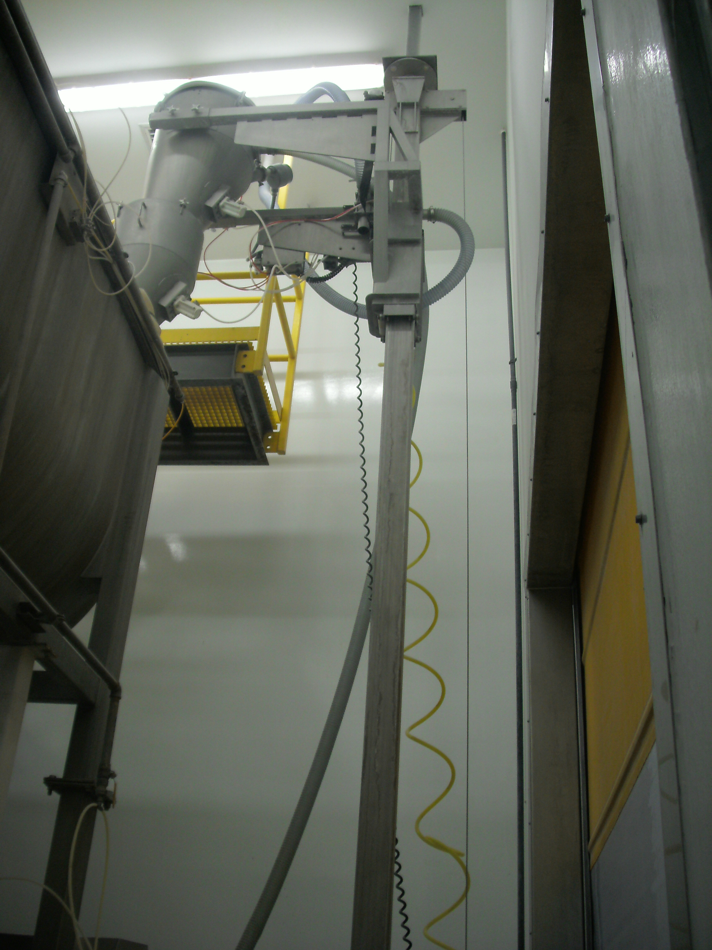 VACUMAX VACUMAX Vacuum Conveying Systems for Bulk Dry Powders
