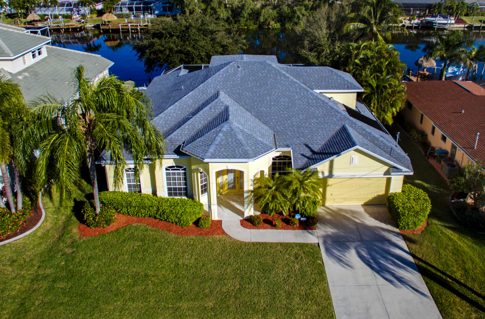 Cape Coral Vacation Rentals Book Cape Coral FL Vacation Rentals by