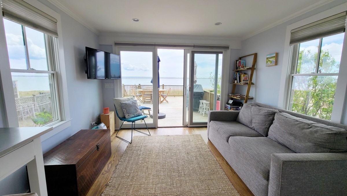 PGLUPtown Harbor Waterfront Provincetown, MA Vacation Cape Cod