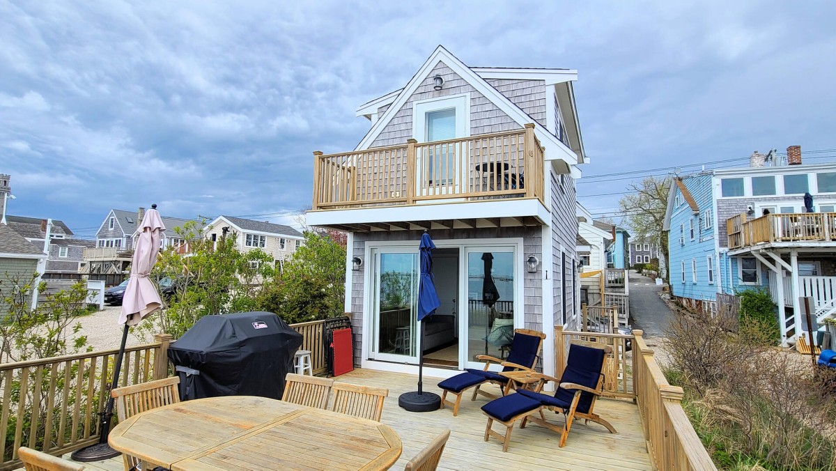 PGLUPtown Harbor Waterfront Provincetown, MA Vacation Cape Cod