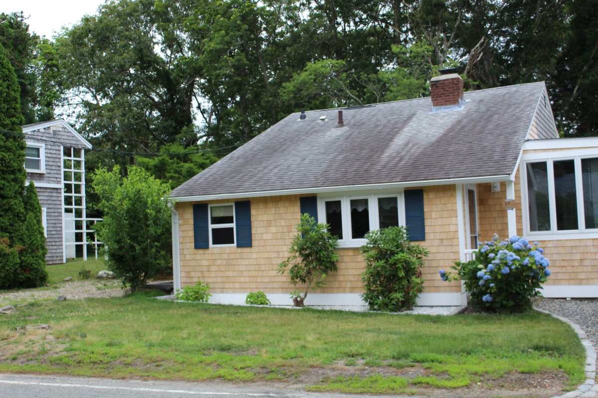 39 Centerville Ave. Centerville, MA Vacation Cape Cod