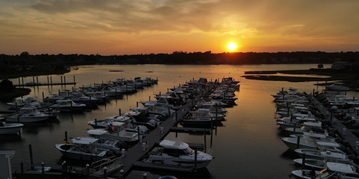 The Suites at Bass River Marina, One Bedroom, One West Dennis, MA