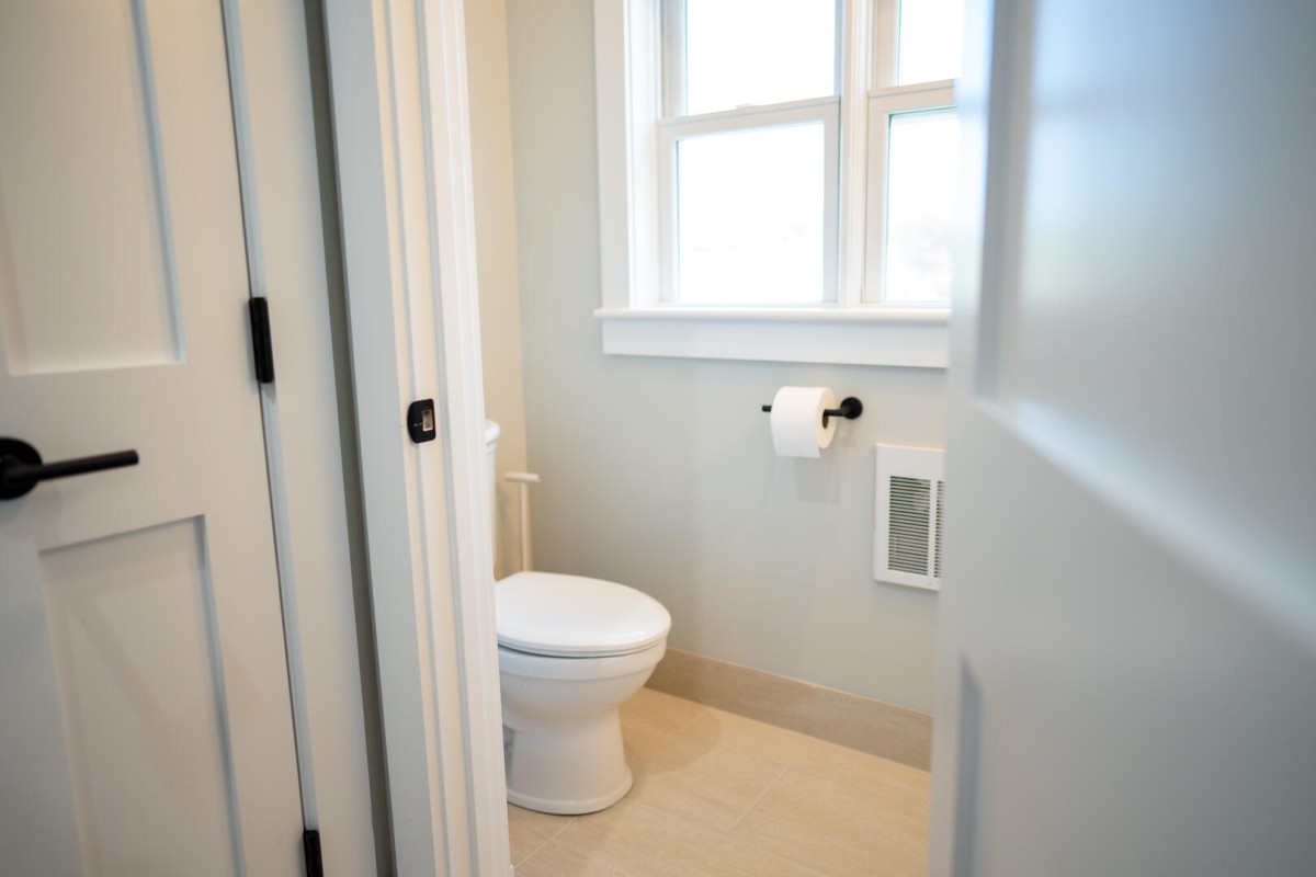 The Suites at Bass River Marina 2 bedroom, 1.5 bat West Dennis, MA