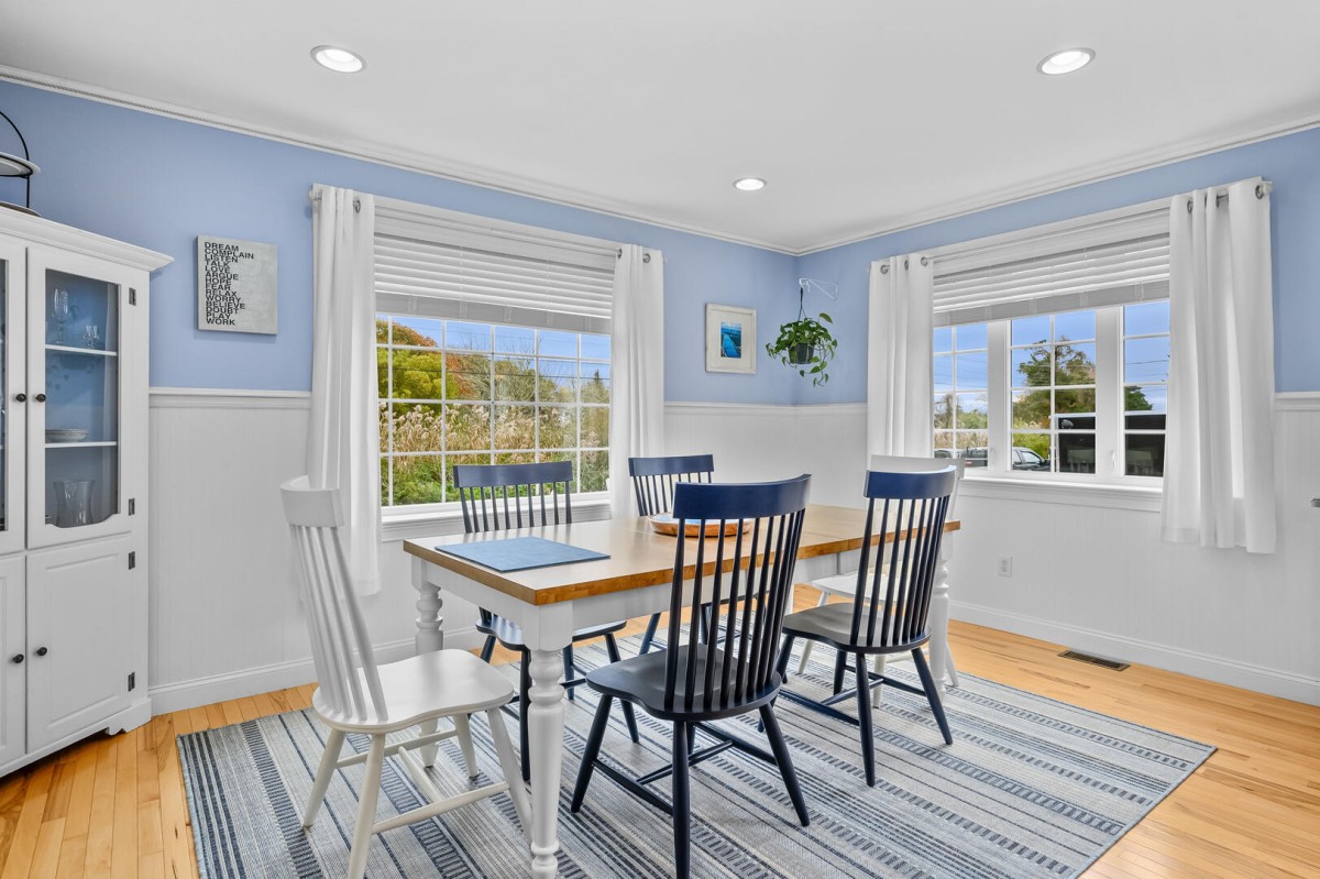 Stunning Pocasset Waterview Bourne, MA Vacation Cape Cod