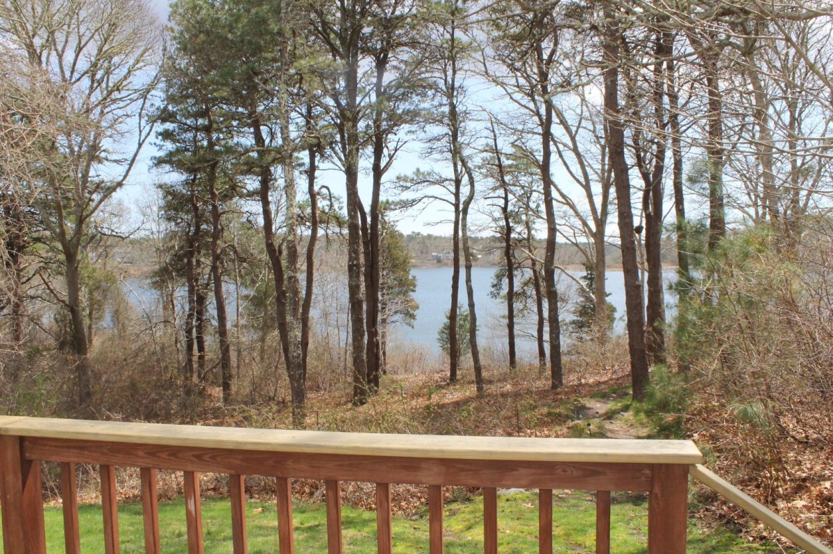 BHEND Grandfather's Farm on Lower Mill Pond Brewster, MA Vacation