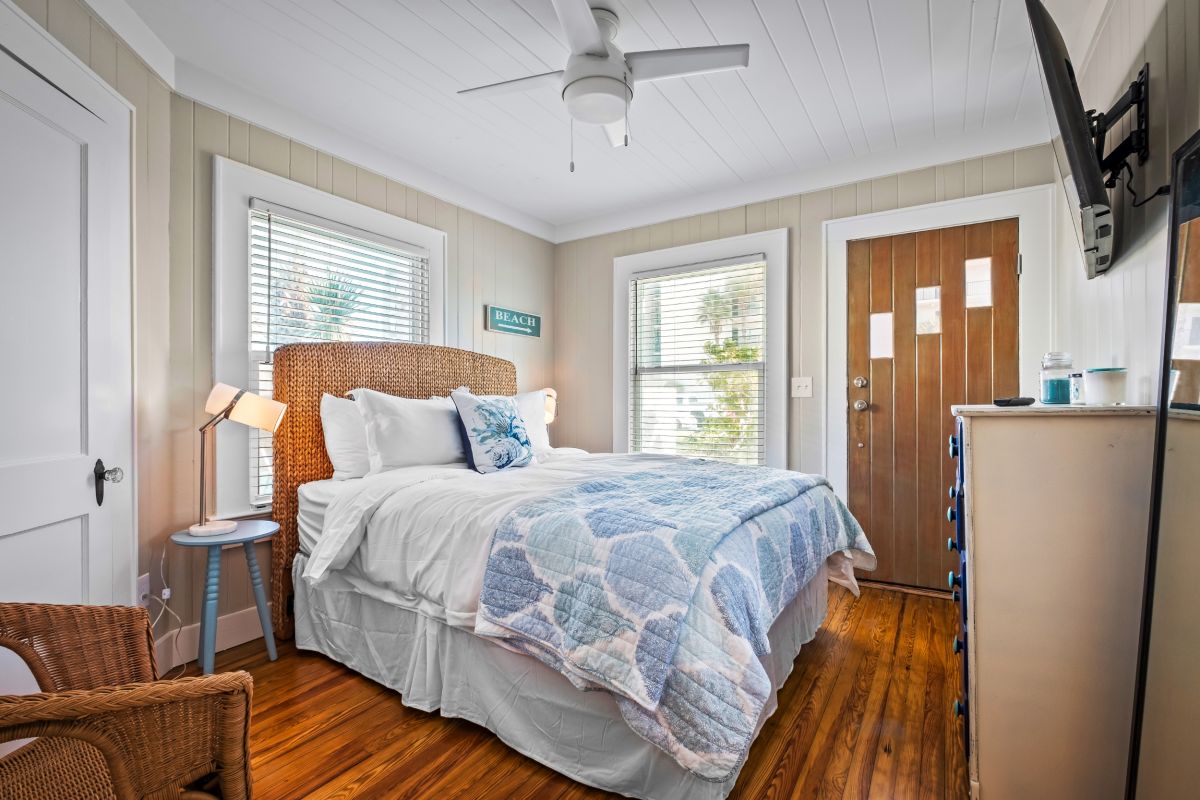 Mermaid III Jacksonville Beach, FL Lancelot's Castles