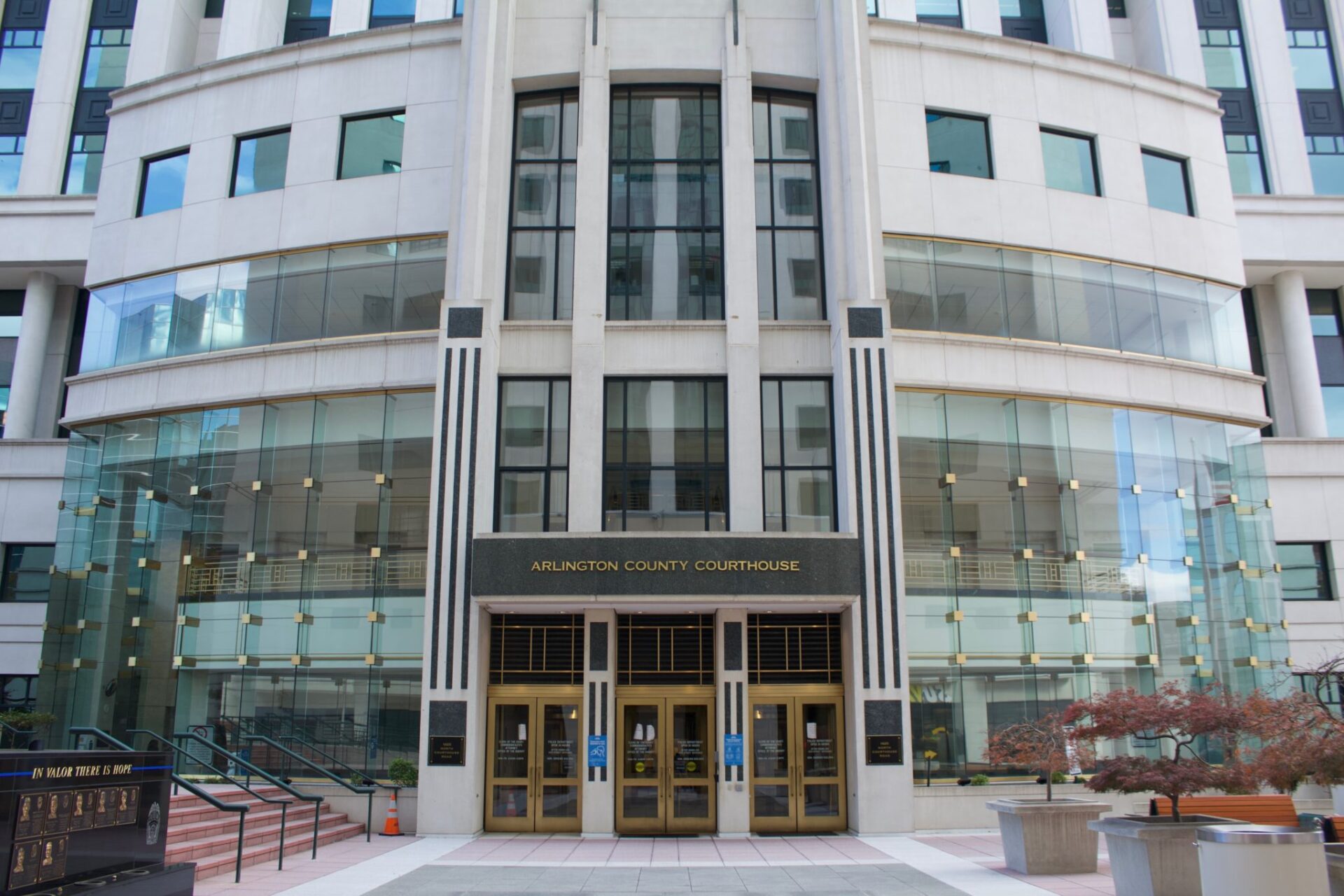 Visit Arlington County and the Arlington County Courthouse Virginia