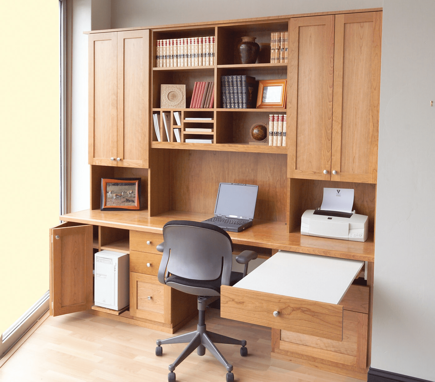 Creating a Custom Home Office When There's No Space in Your Mountain