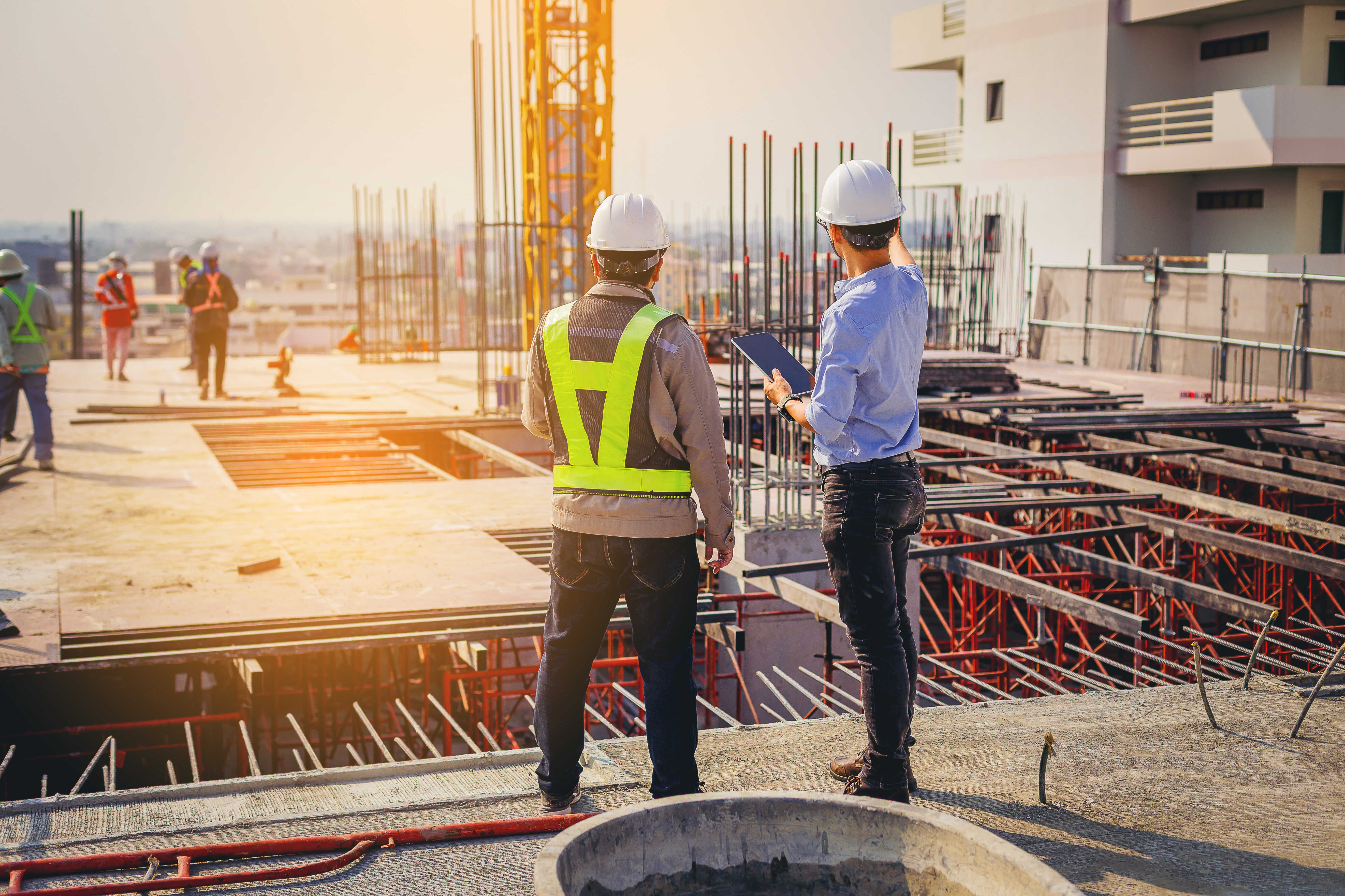 Prime Contractor vs. Subcontractor Valiant Group