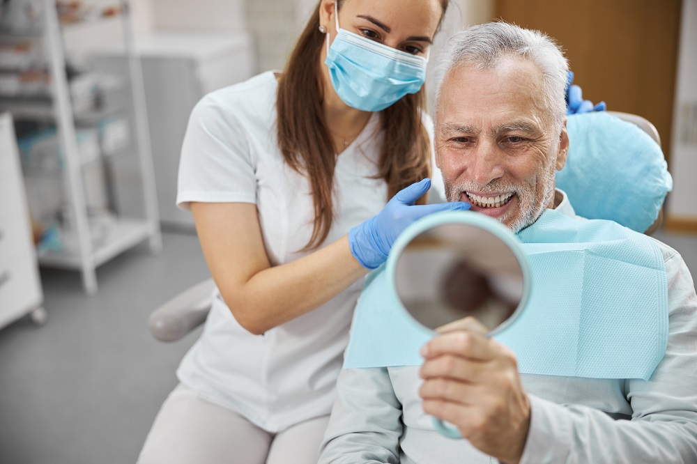 How Long To Wait For Dentures After Extraction?