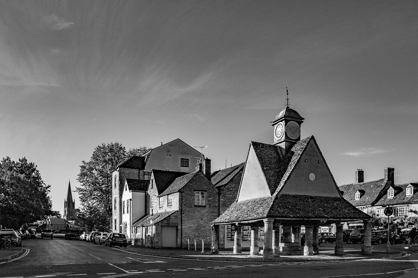 Parkers Witney Free Instant Online Valuation