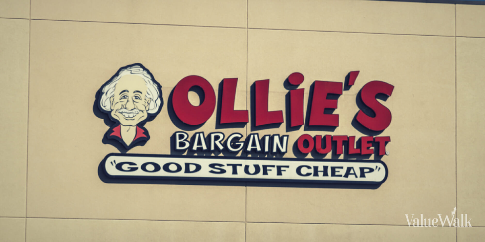 Is Ollie's Bargain Outlets A Value Or A Trap?
