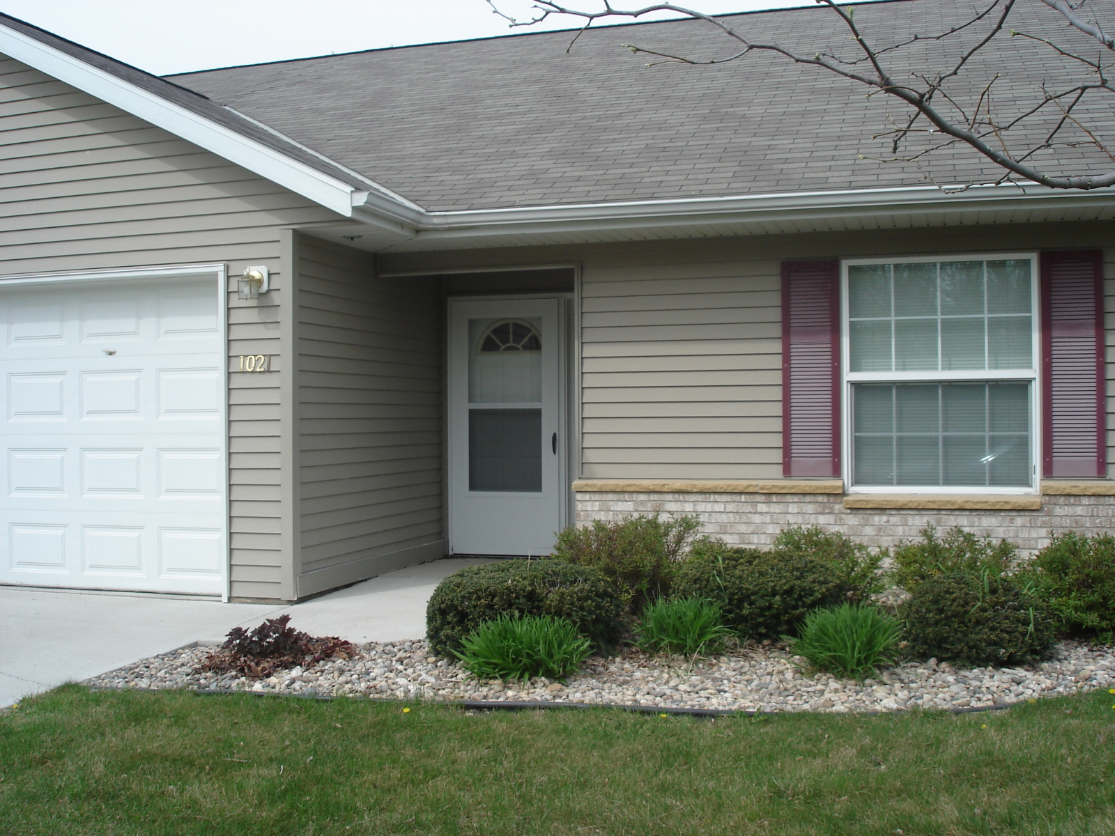 Ashmore Place Townhomes Van Binsbergen & Associates