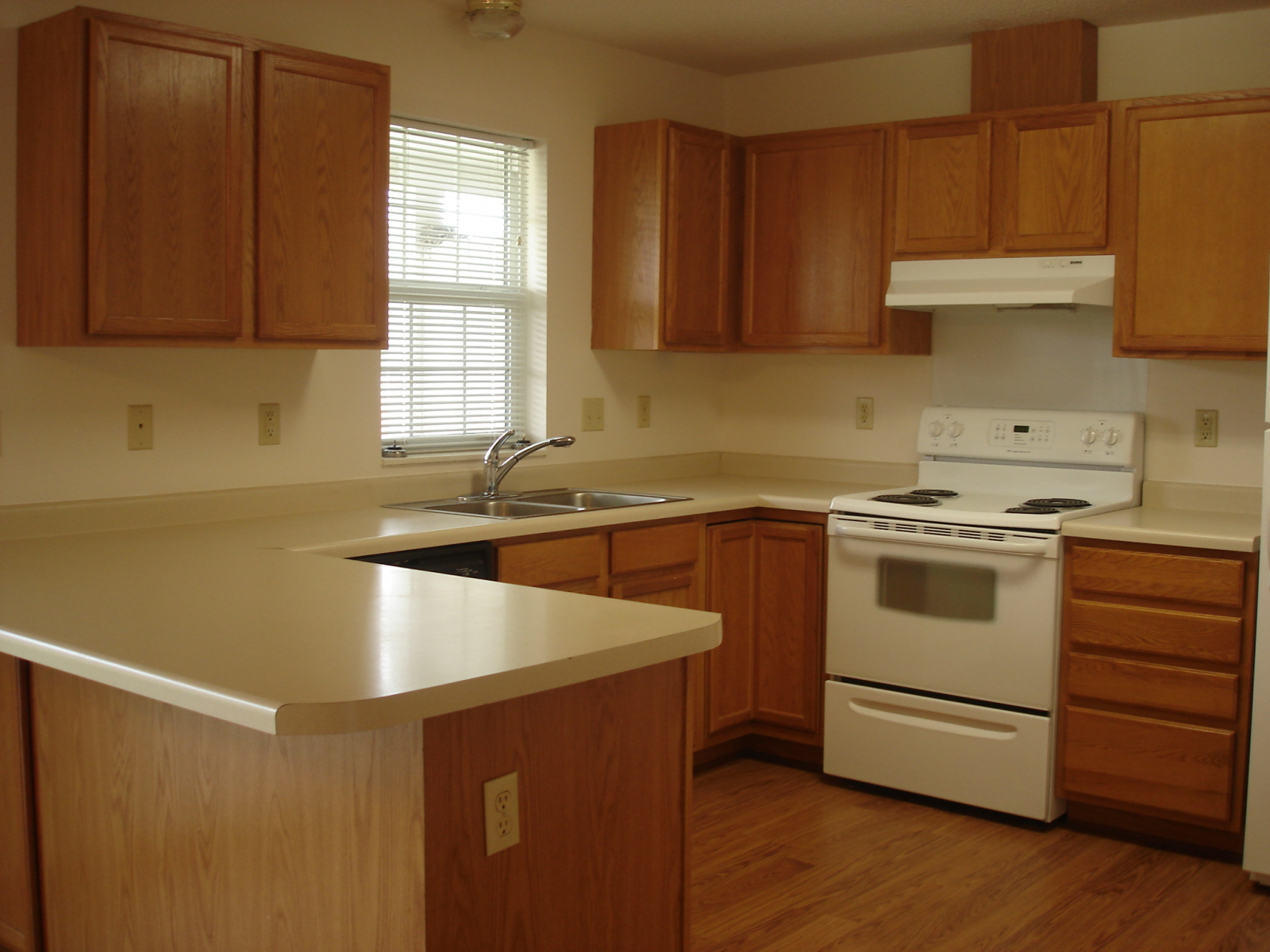 Ashmore Place Townhomes Van Binsbergen & Associates