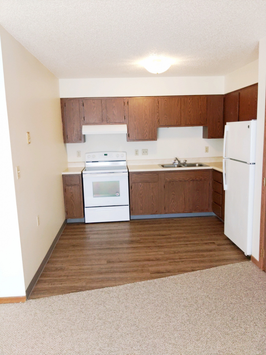 Fieldcrest Apartments Van Binsbergen & Associates