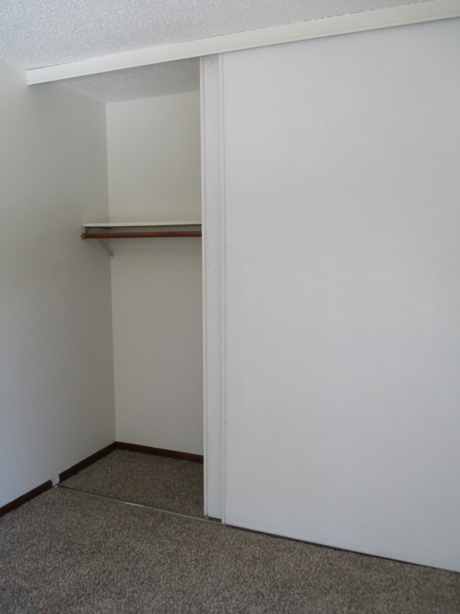 Larson Apartments Van Binsbergen & Associates