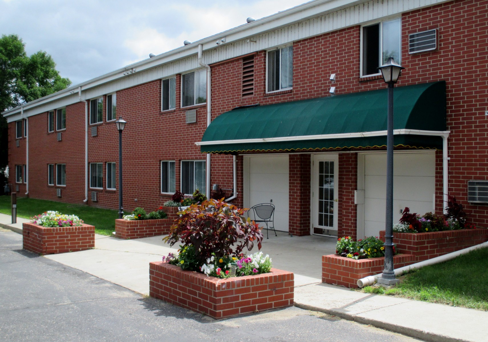 Marigold Apartments Van Binsbergen & Associates