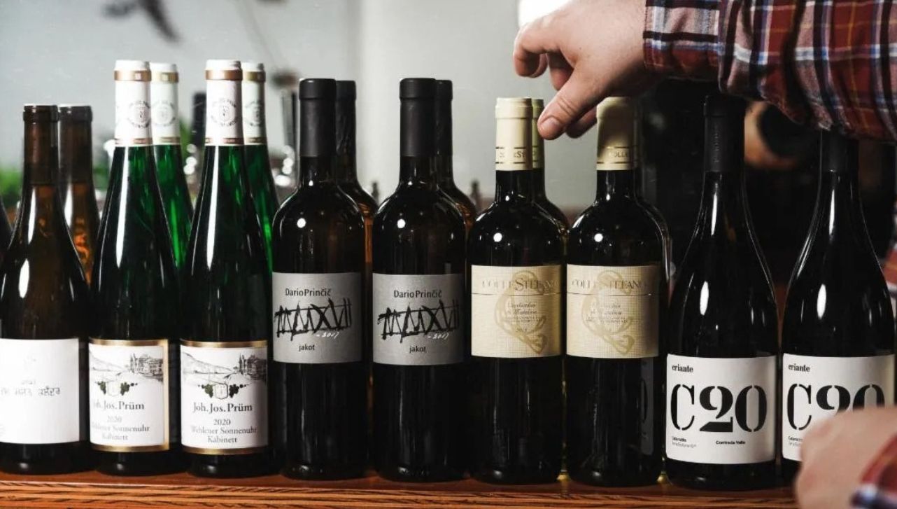 A New PopUp Wine Bar Is Coming to Strathcona in November