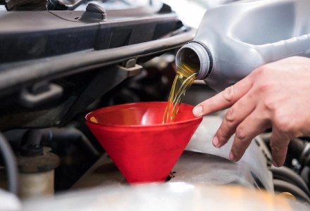 Power Steering Fluid Change | Van Repairs Leicester