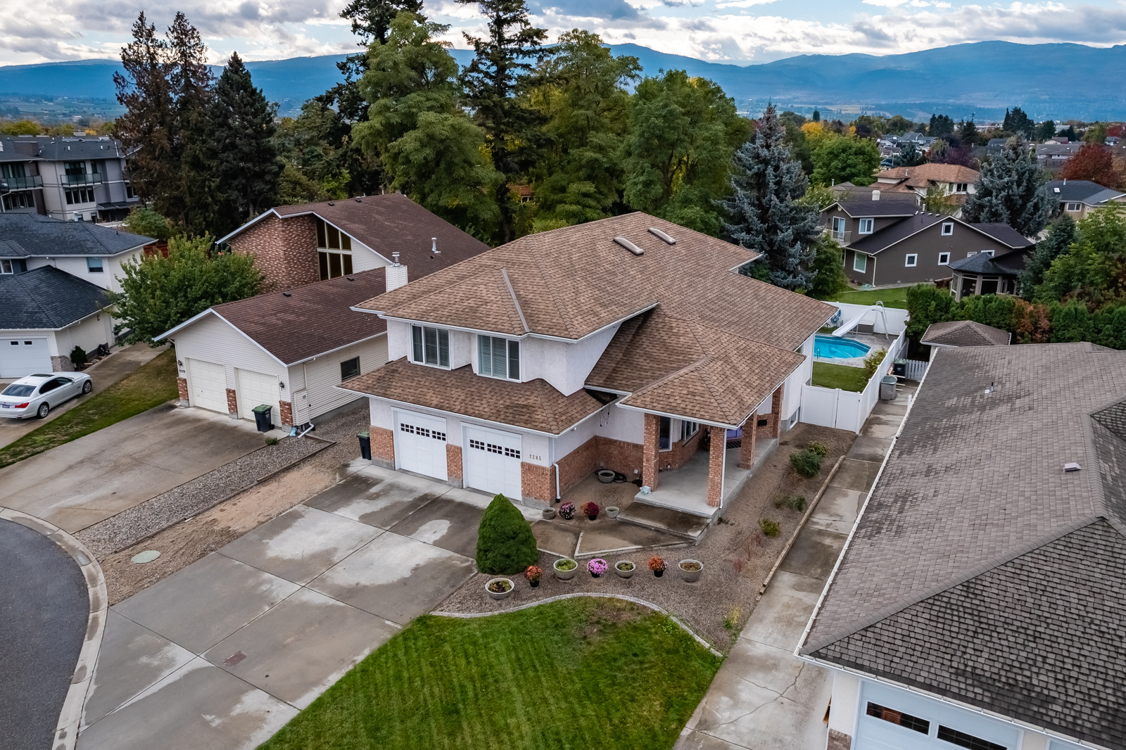 2285 Rhondda Court, Kelowna Property Listing