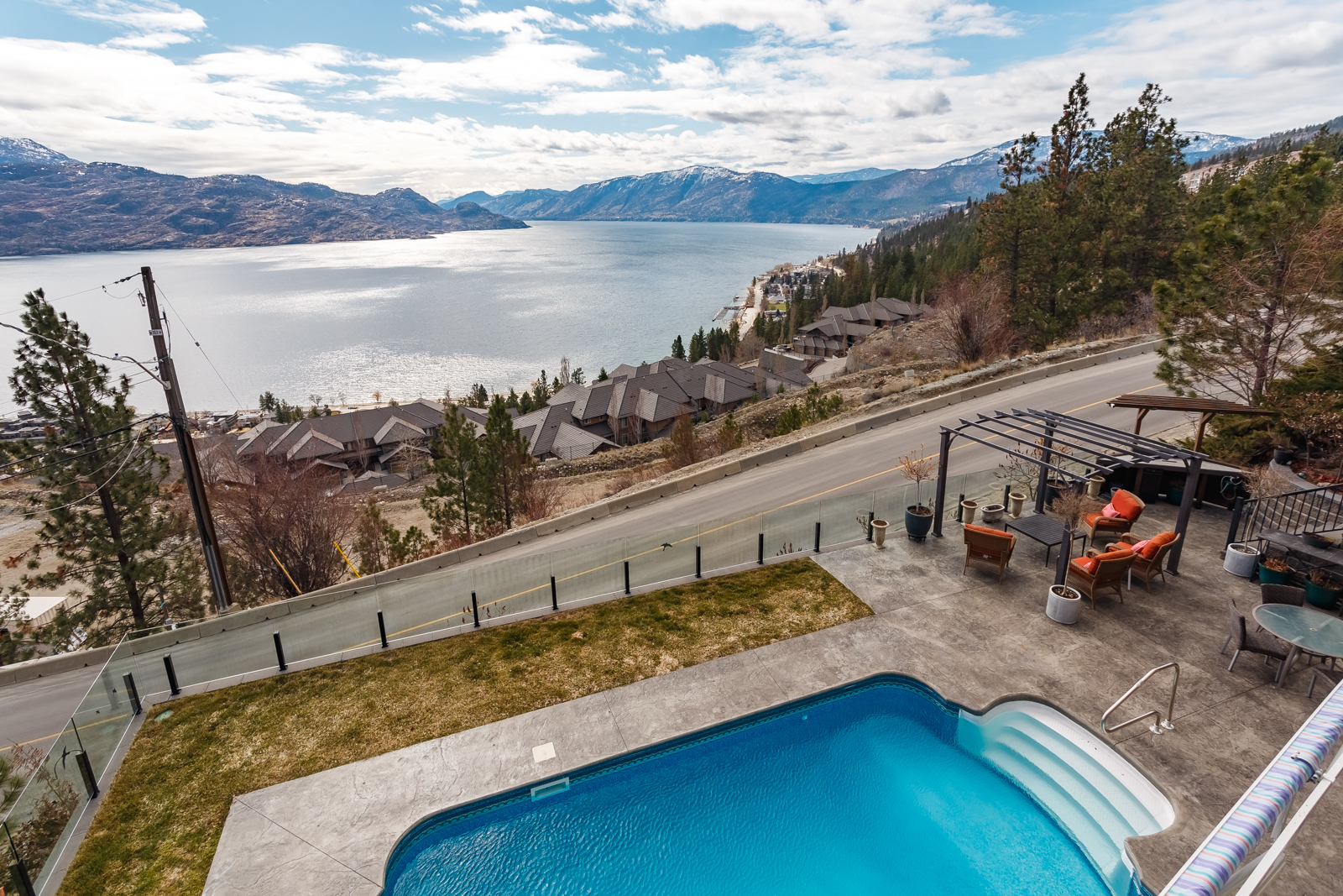 4035 Ponderosa Place, Peachland Property Listing