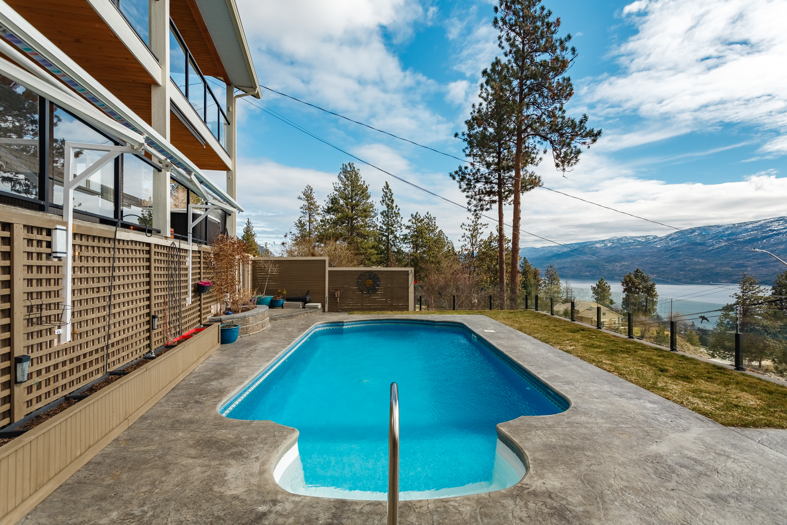 4035 Ponderosa Place, Peachland Property Listing