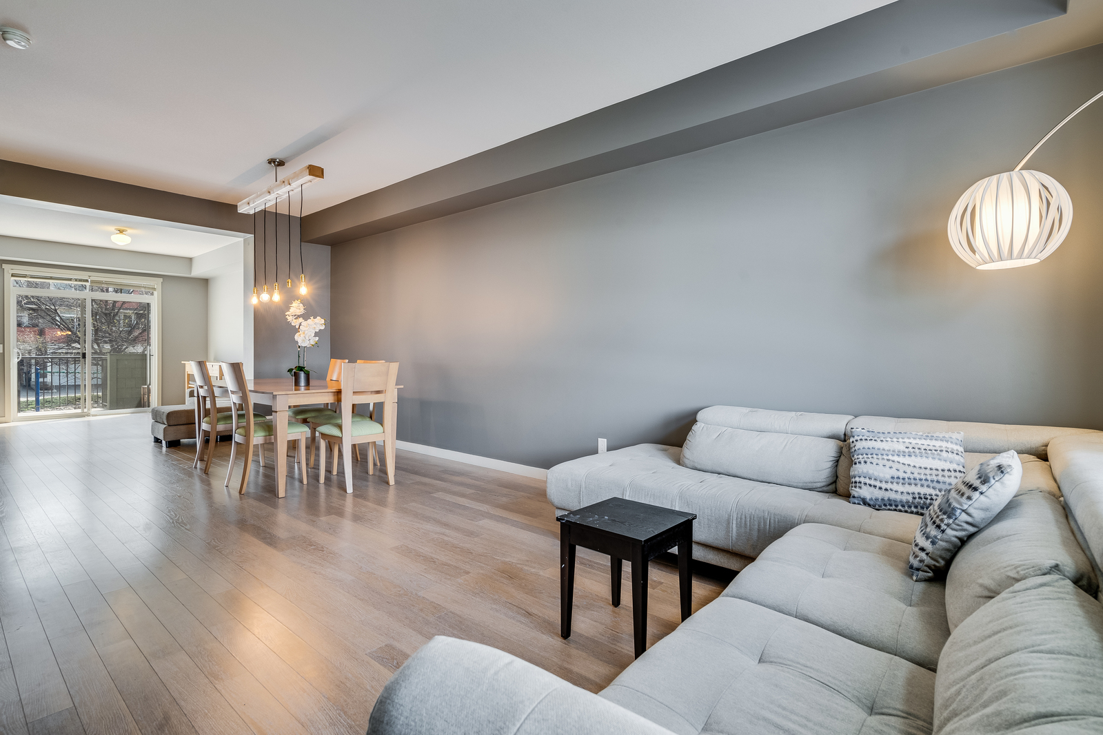 5457 South Perimeter Way, Kelowna Property Listing