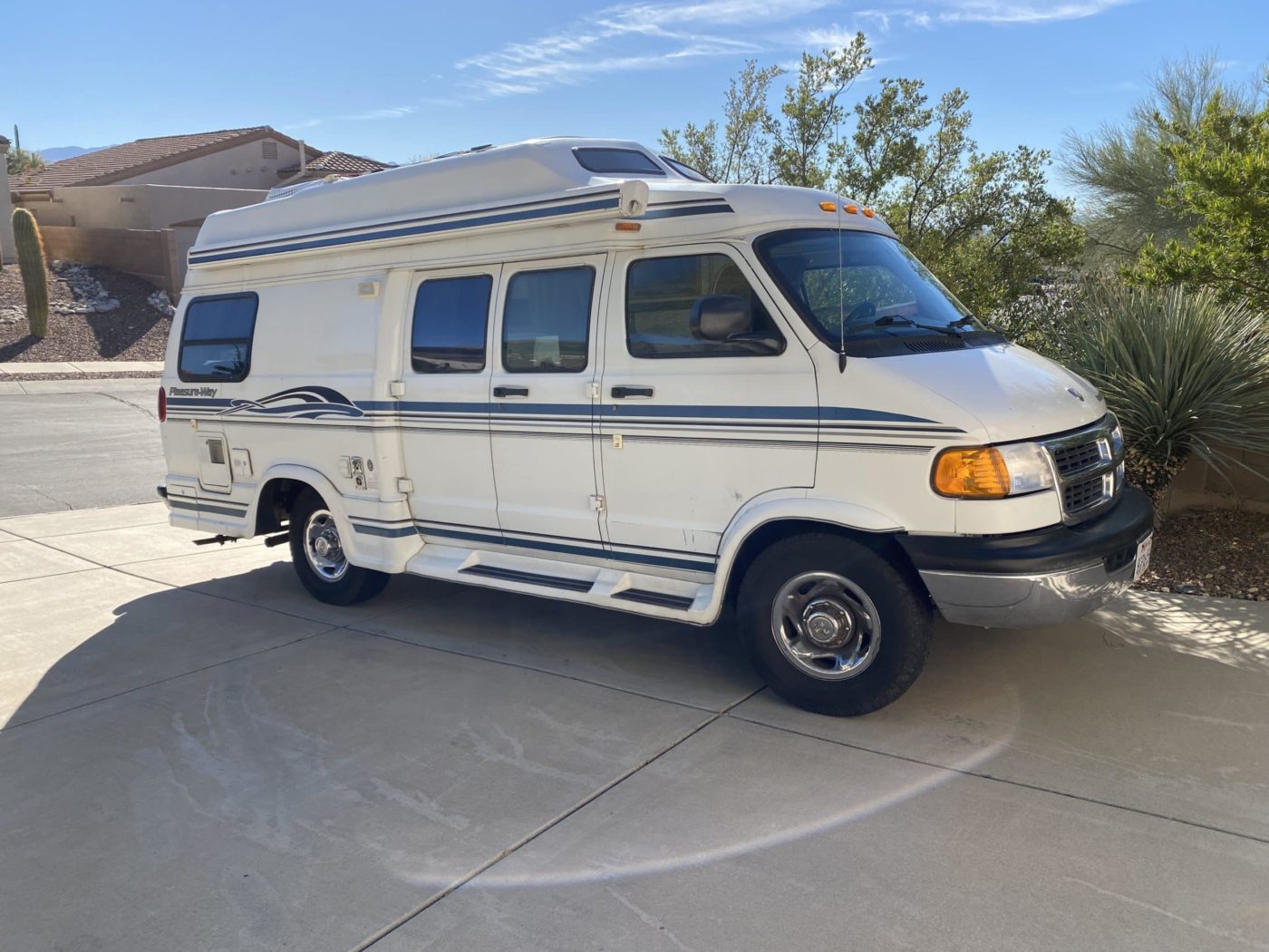 1998 Dodge Ram Camper Van For Sale in Tucson, Arizona Van Viewer