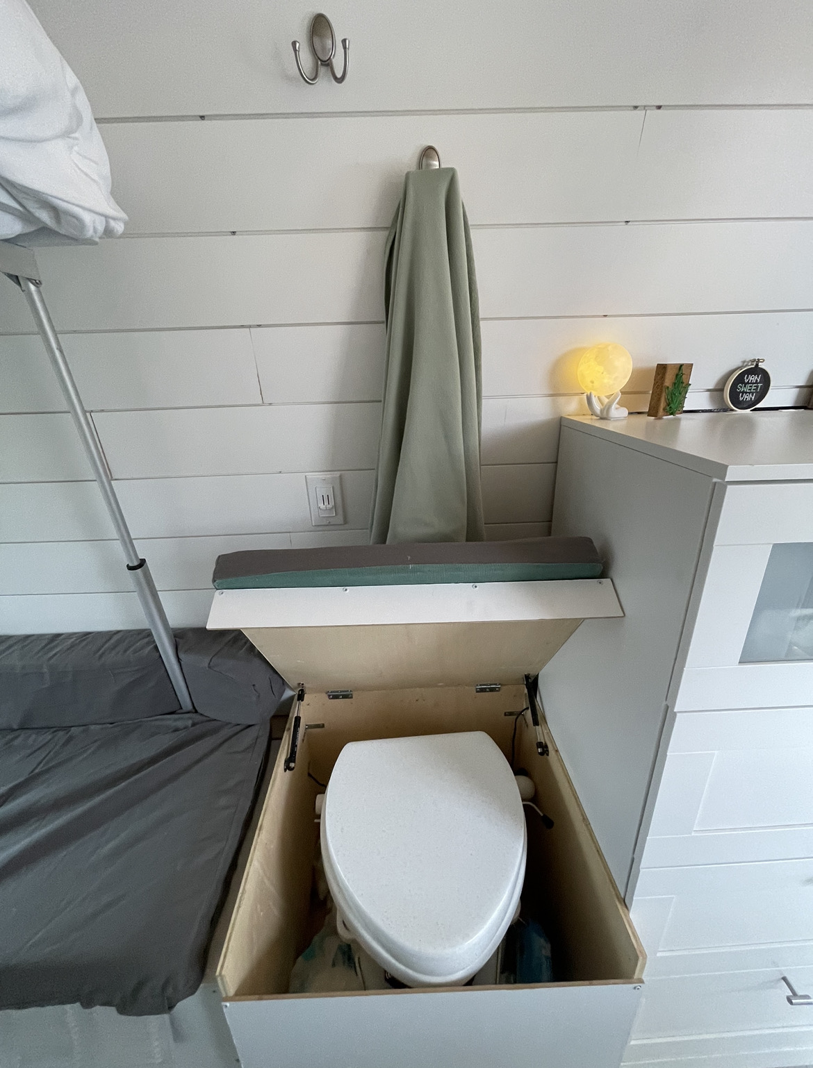 2013 Mercedes Sprinter For Sale In Van Viewer