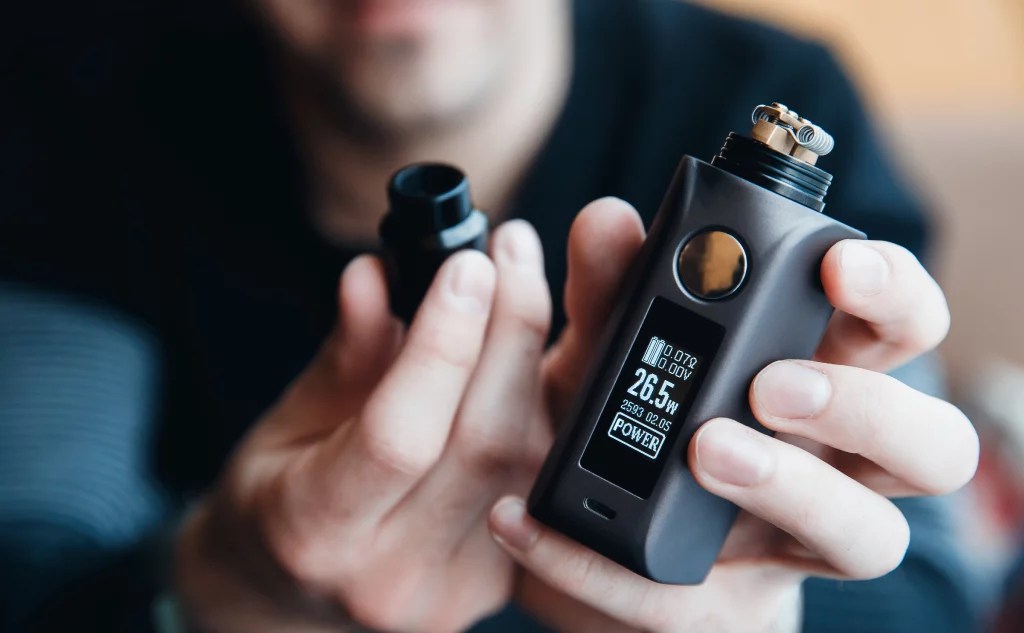 Can You Bring Vape Mods on a Plane? VAPING168