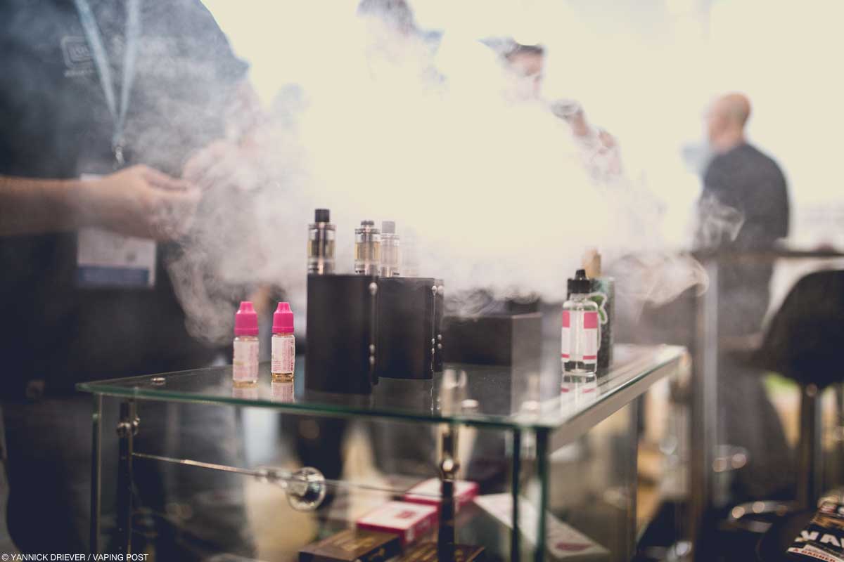 Canada Quebec Vape Shops to Remain Closed During Covid19