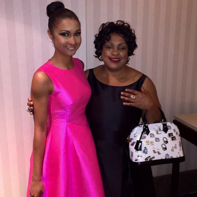 Eboni K. Williams Biography, Age, Height, Husband & Net Worth 2023 VCSD