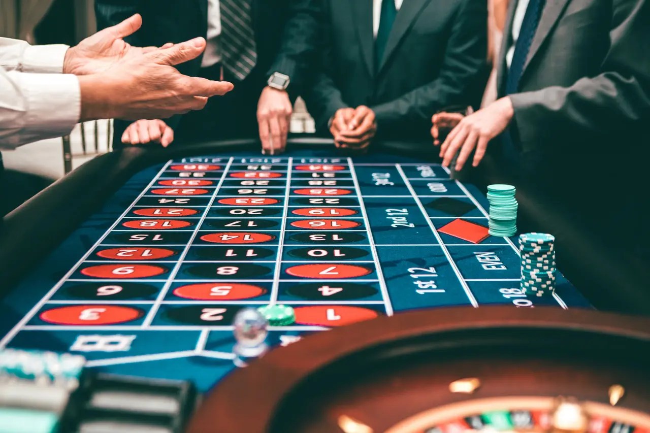 Table Casino Games Rating From the Easiest to the Most Complicated