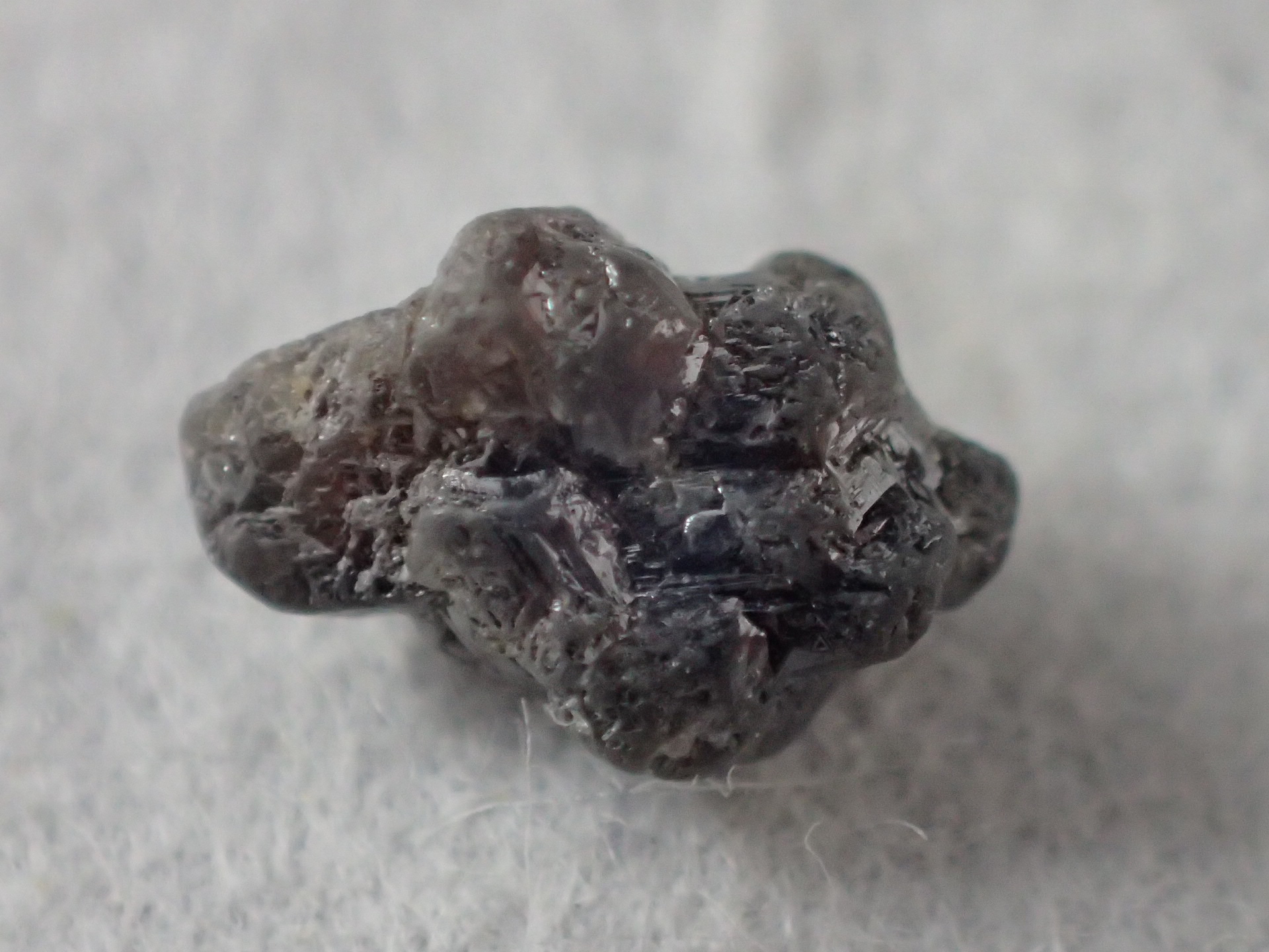 最高品質ブラックダイヤモンド(Diamond) (Los.) South Africa 産 ｜石の販売専門店【vec stone club】