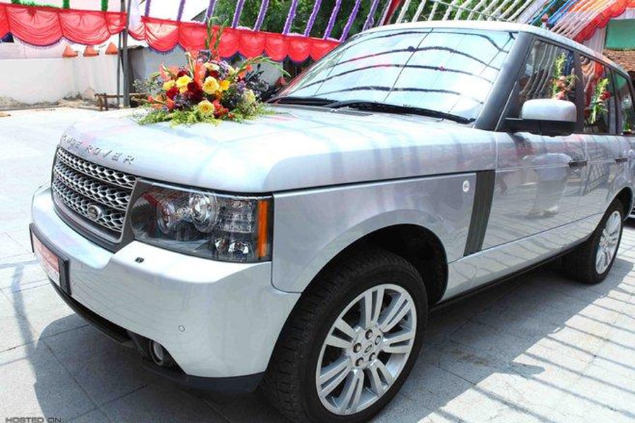 Book Luxury Car for Rent in New Chandigarh Royal Luxury Wedding Cars