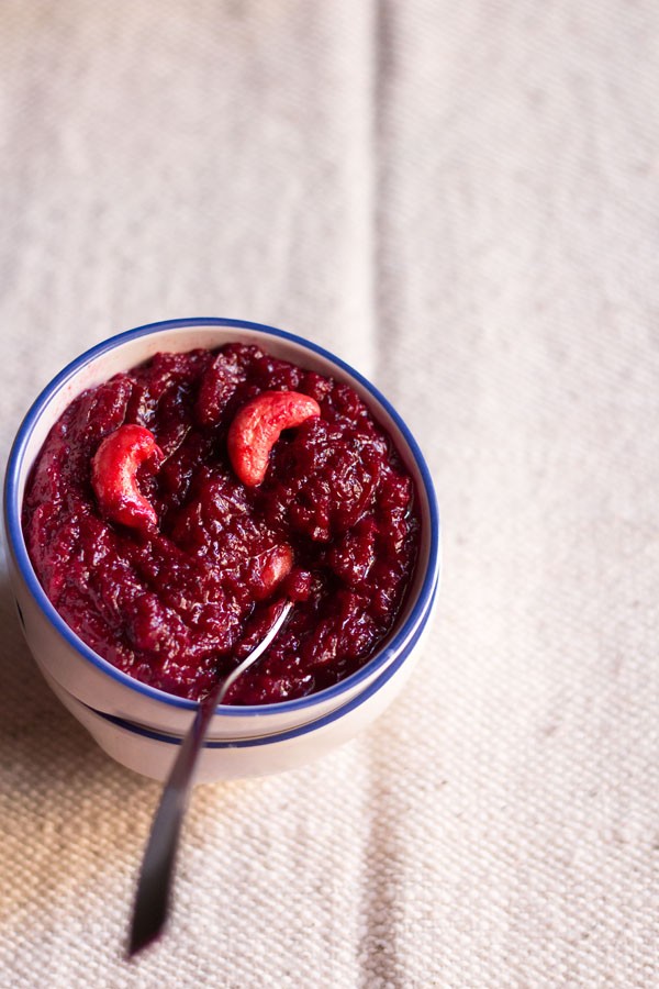 beetroot halwa served in a bowl