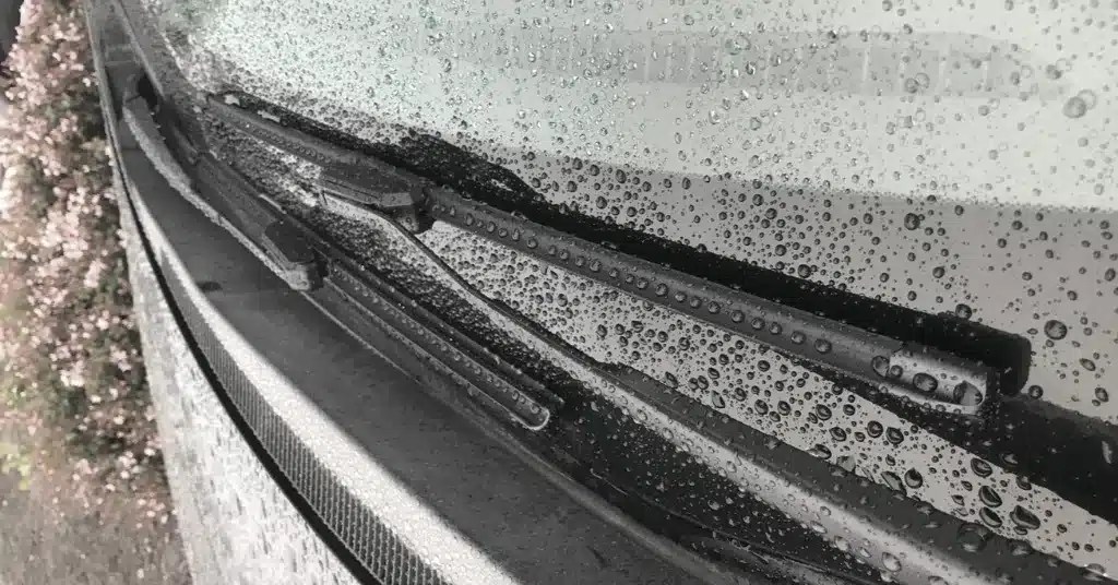 Beam vs. Hybrid Wipers InDepth Comparison Vehicles Aide