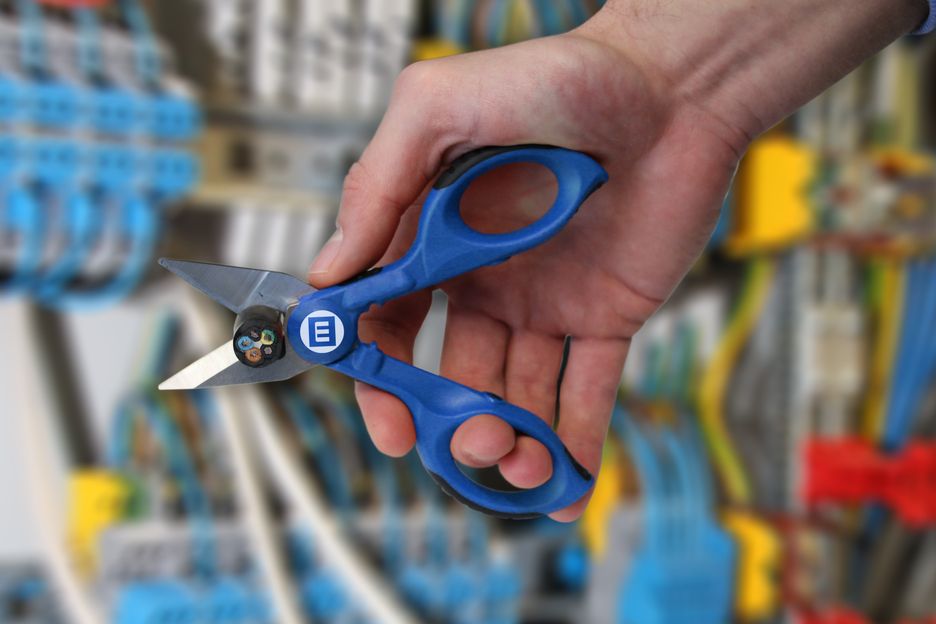 COVERGUARD SAFETY GLASSES LEO CLEAR Veligaa Hardware