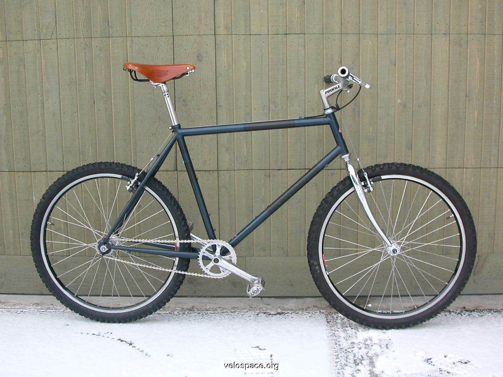 Specialized Single Speed Mountain Bike on velospace, the place for bikes