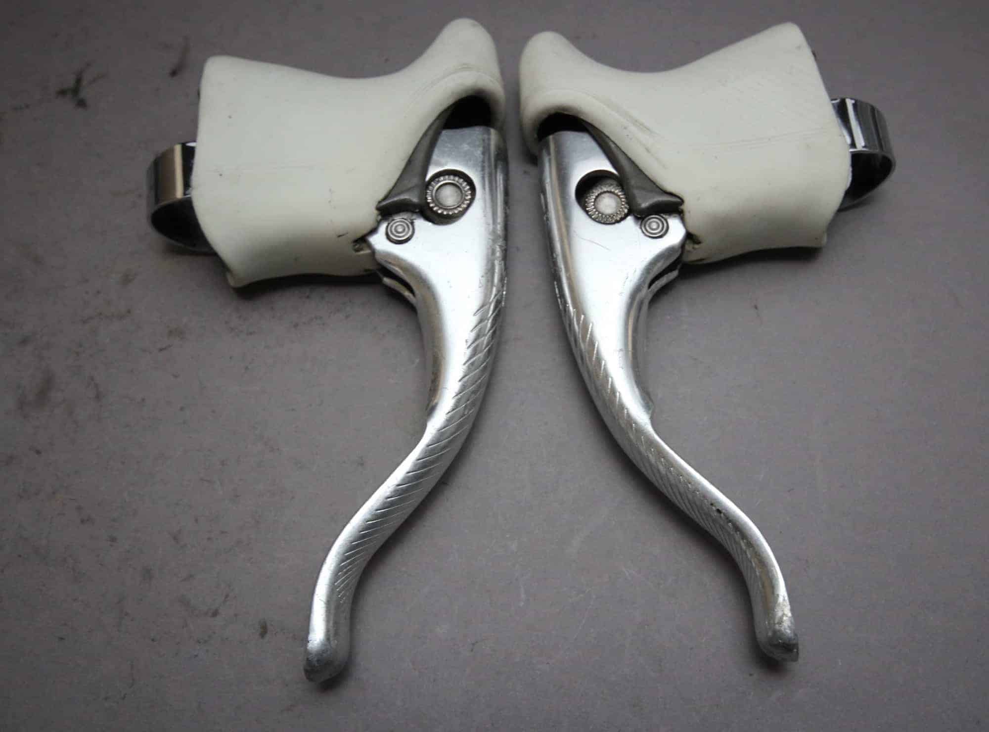 How To Adjust Campagnolo Brake Levers at Megan Caufield blog