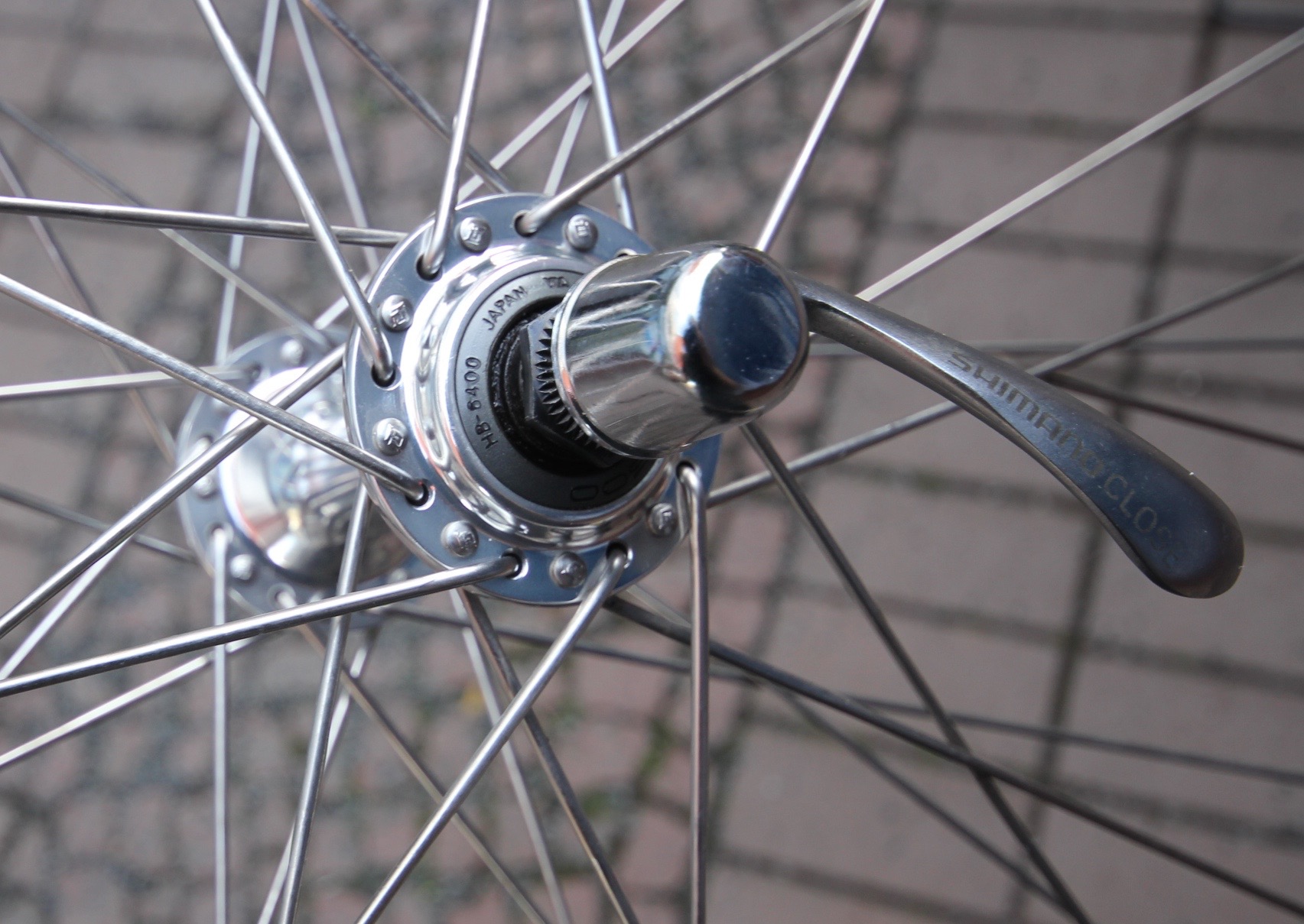 Shimano 600 / Campagnolo Omega Strada Hardox / Clincher Wheelset