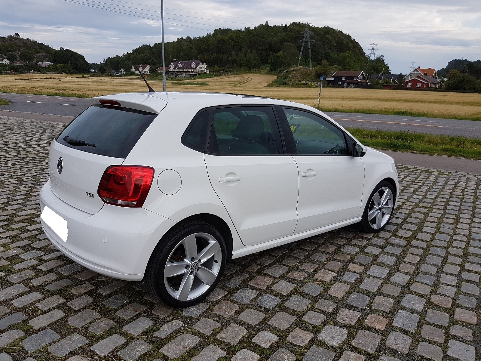 Auto occasion Volkswagen POLO VOLKSWAGEN POLO 5P Blanc Lucerne