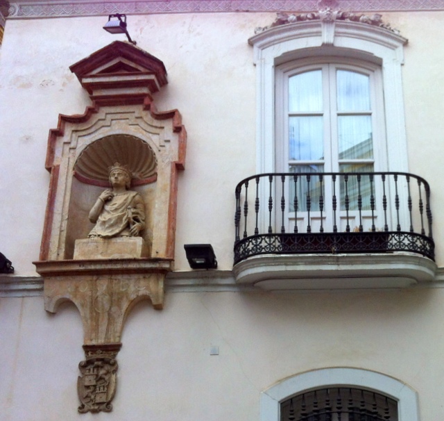 Seville The Head of King Peter veoapartment