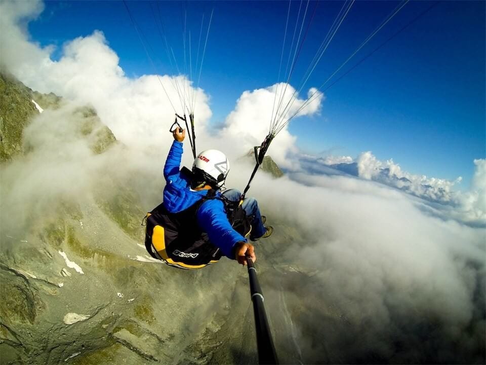 Learn to paraglide BHPA Beginner to Club Pilot Course