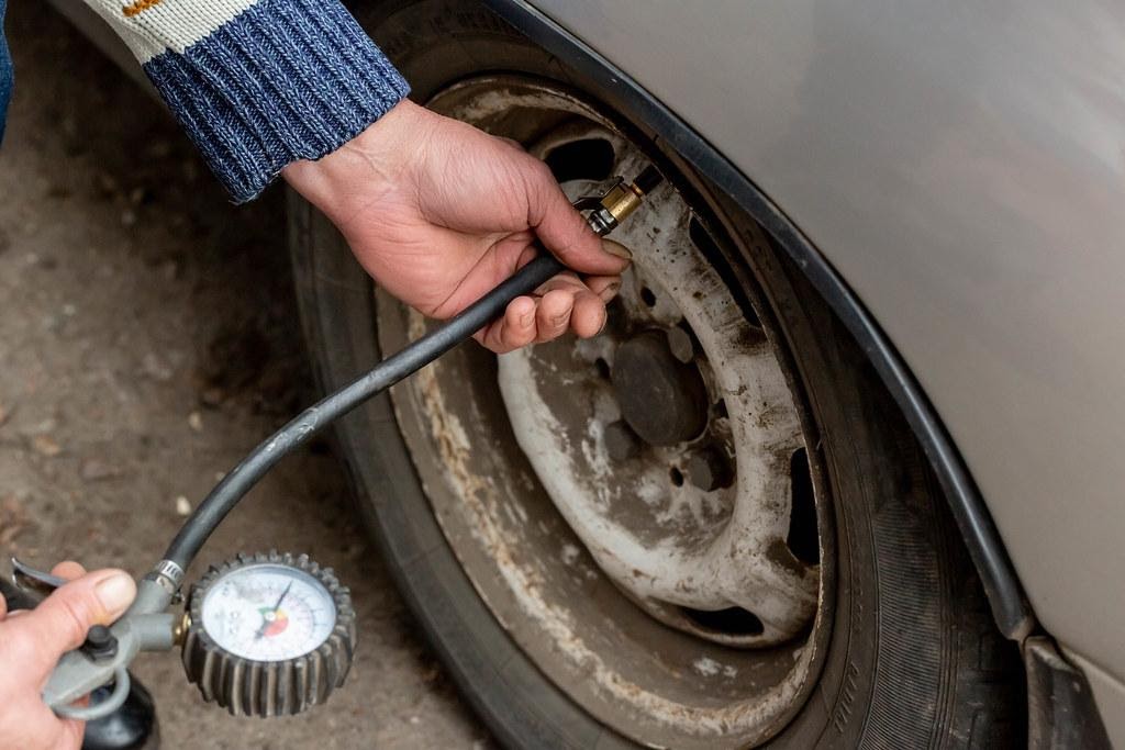 What to Do When Tire Pressure Drops in Winter