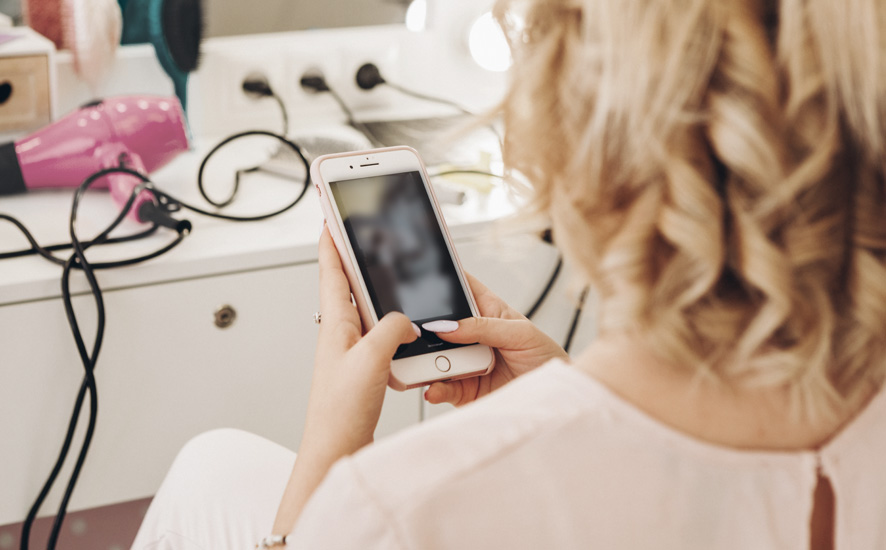 How to choose the right hairstylist booking app?