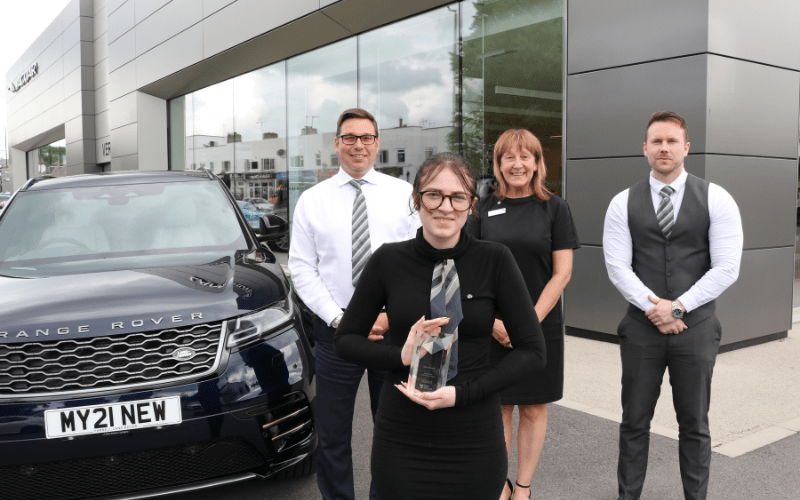 8 Films Featuring Land Rovers Vertu Careers